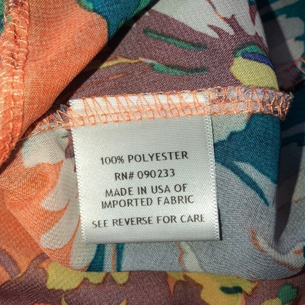 Floral Top - Picture 10 of 11